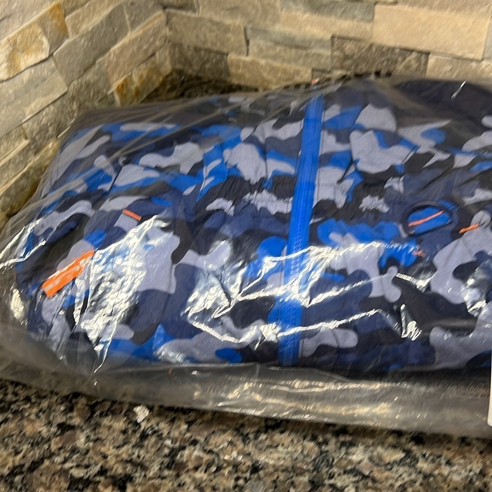 Winter Water Resistant blue camo snow pants bibs boys NWT - Picture 2 of 3